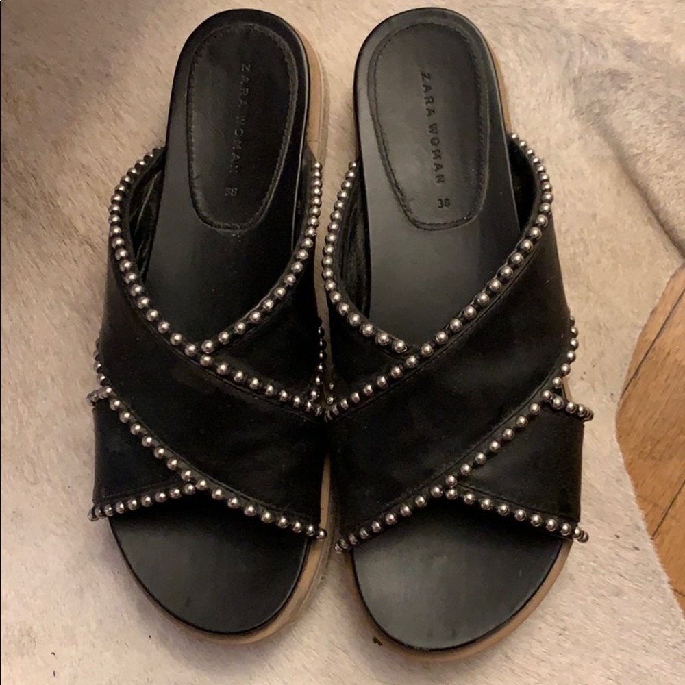 Beaded leather Zara sandal